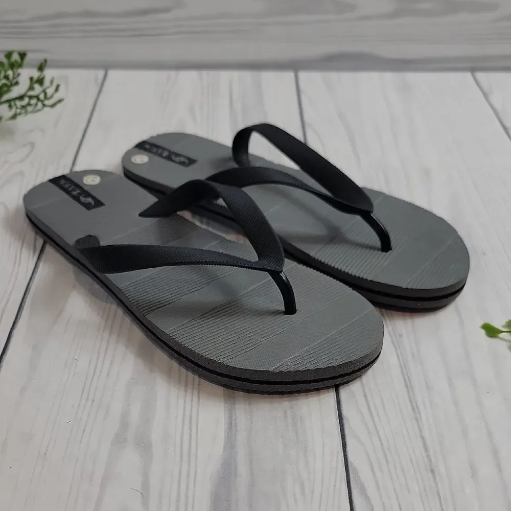 Wave Gray and Black Flip Flops Mens Size 8